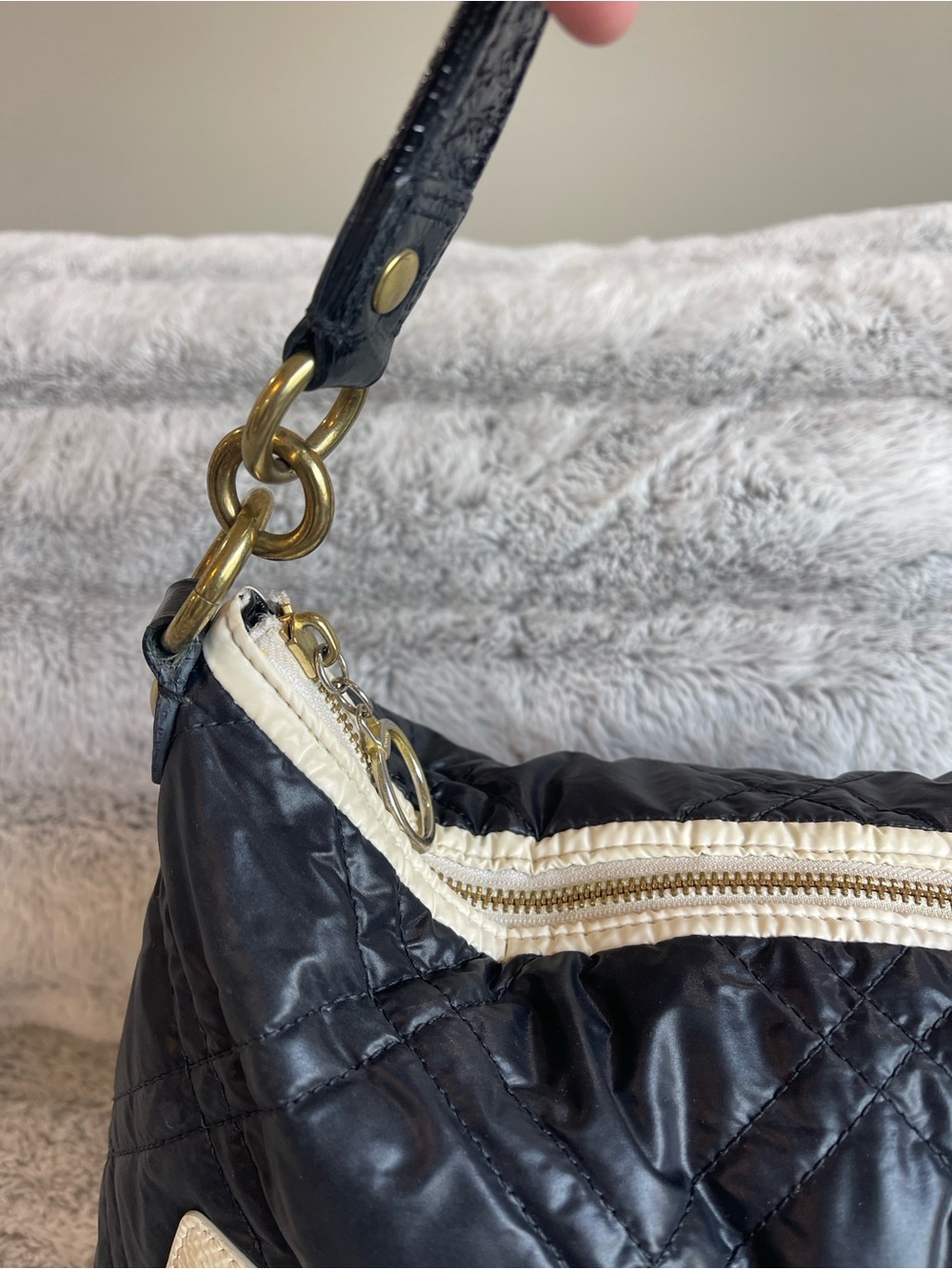 COACH SKI BUNNY HOBO SHOULDER BAG - Picture 4 of 8
